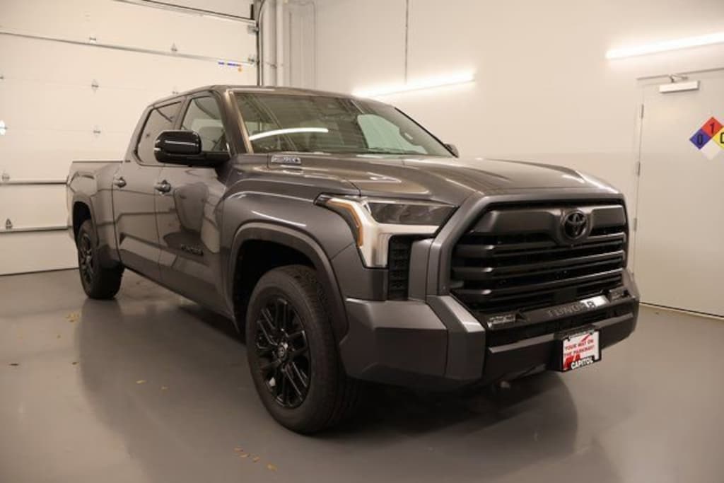 New 2026 Toyota Tundra i-FORCE MAX Limited LIMITED CREWMAX 6.5