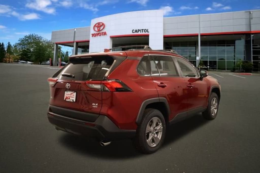 New 2025 Toyota RAV4 XLE XLE AWD SUV