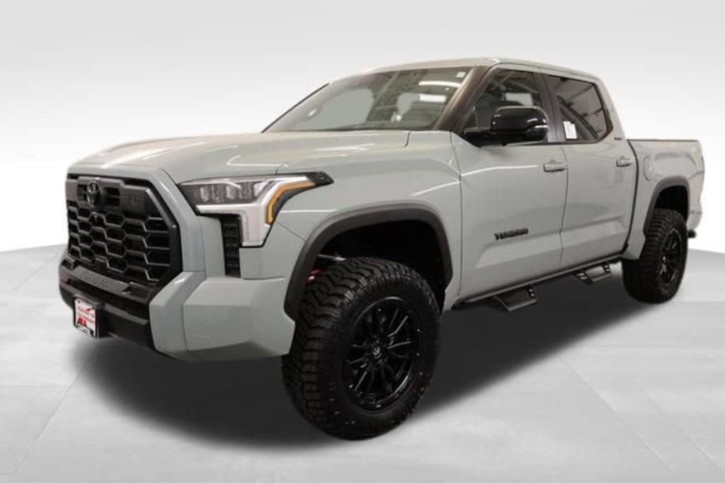 New 2026 Toyota Tundra Limited LIMITED CREWMAX 5.5