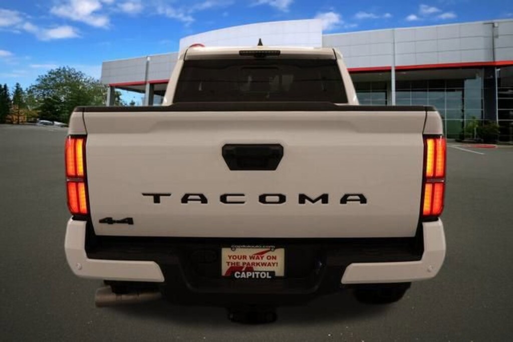New 2024 Toyota Tacoma TRD Sport 4X4 DOUBLE CAB