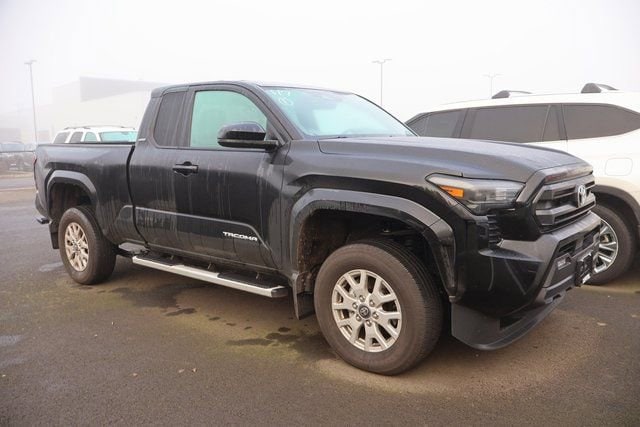 2025 Toyota Tacoma Truck XtraCab 