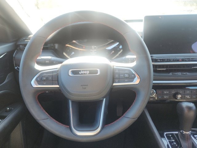 2025 Jeep Compass Trailhawk - Photo 7