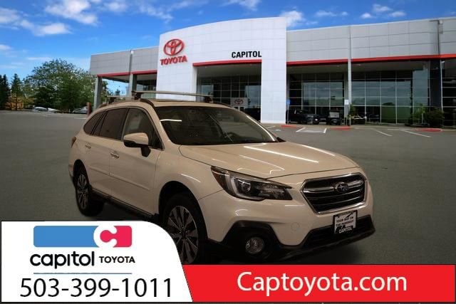 2018 Subaru Outback 2.5i Touring's photo