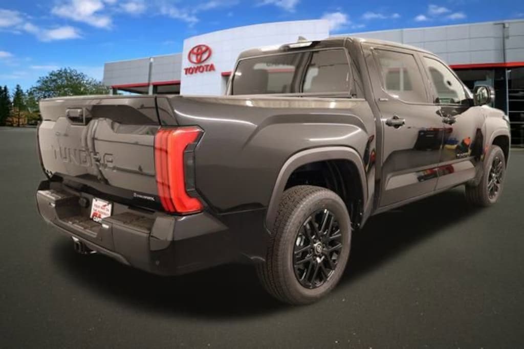 New 2026 Toyota Tundra i-FORCE MAX Limited LIMITED CREWMAX 5.5