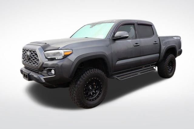 2023 Toyota Tacoma TRD Off-Road photo 4