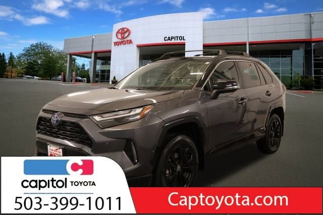 2024 Toyota RAV4 XSE's photo