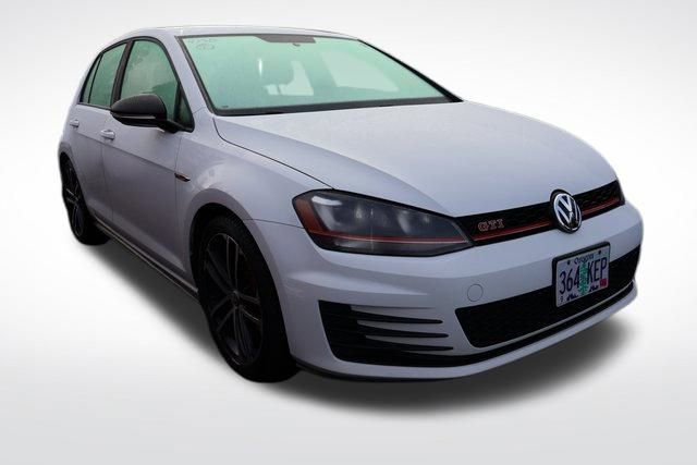 2017 Volkswagen Golf GTI SE photo 4