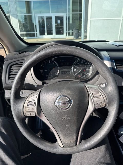 2013 Nissan Altima 2.5 S photo 3