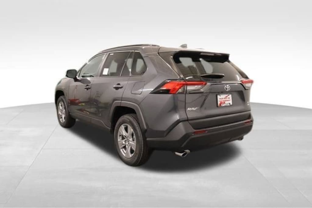 New 2025 Toyota RAV4 XLE XLE AWD SUV