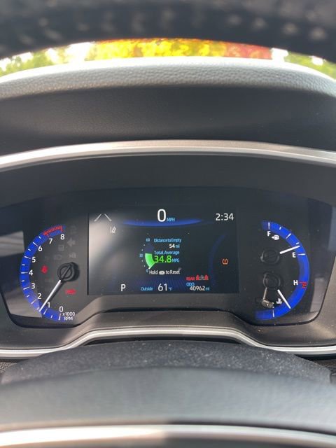 2022 Toyota Corolla Cross XLE photo 4