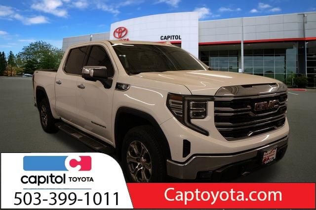 2023 GMC Sierra 4WD Crew Cab Short Box SLT's photo