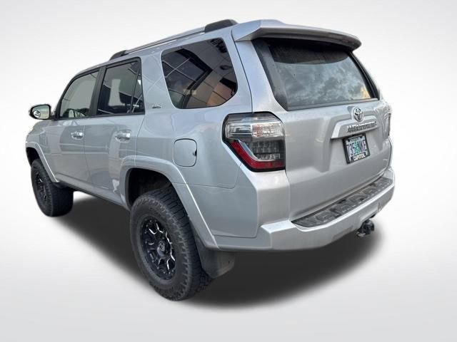 2021 Toyota 4Runner SR5 Premium photo 3