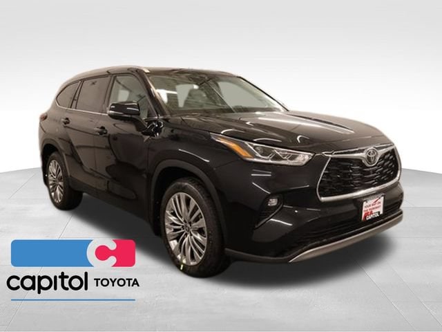 2026 Toyota Highlander Platinum - Photo 1