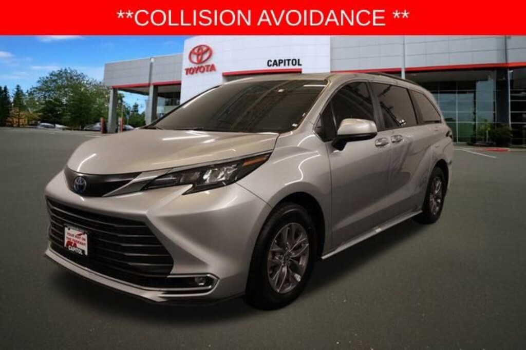 Used 2024 Toyota Sienna XLE Van Passenger Van