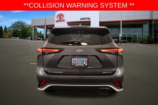 2025 Toyota Highlander XSE photo 2