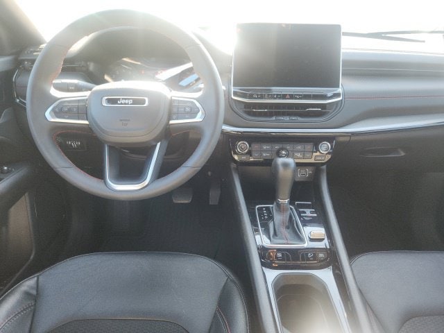 2025 Jeep Compass Trailhawk - Photo 6