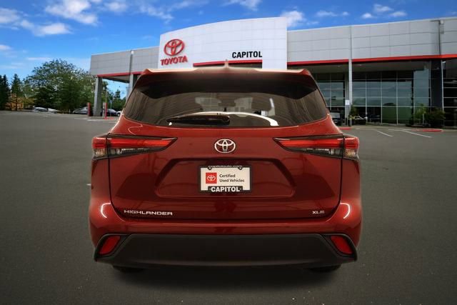 2023 Toyota Highlander XLE photo 3