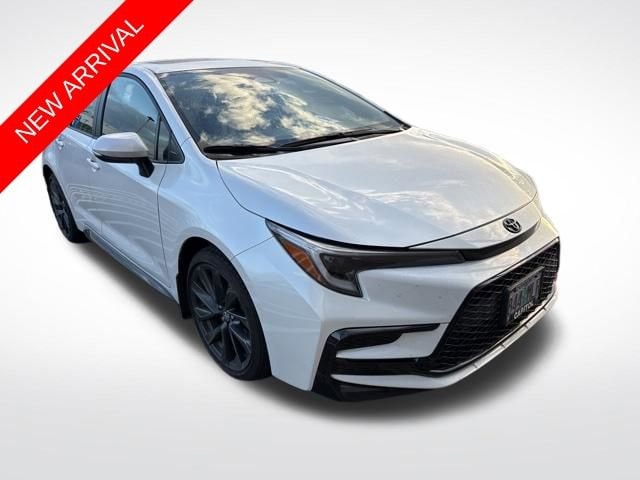 2025 Toyota Corolla XSE CVT's photo