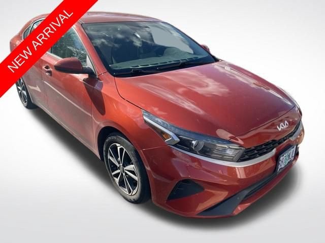 2022 Kia Forte LXS AT's photo