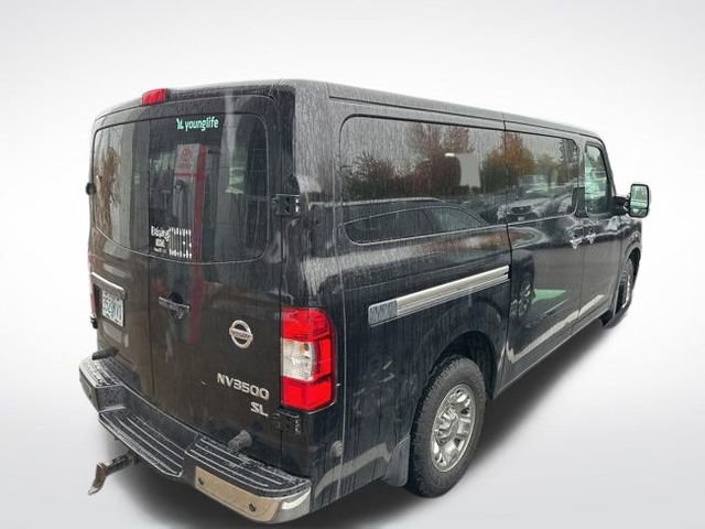 2017 Nissan NV3500 photo 3