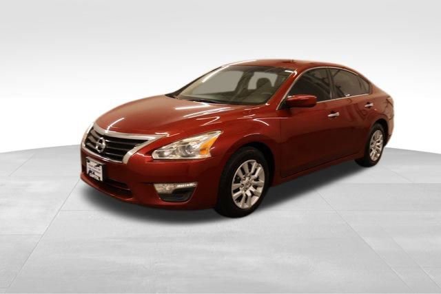 2014 Nissan Altima 2.5 S photo 4