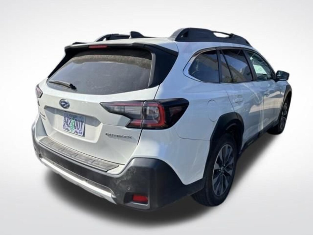 Used 2023 Subaru Outback Limited SUV