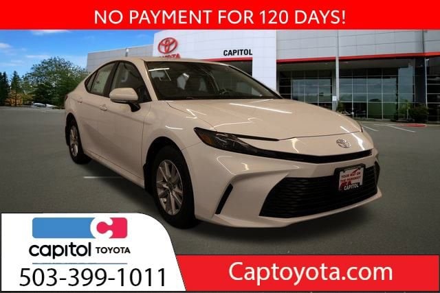 2026 Toyota Camry LE's photo