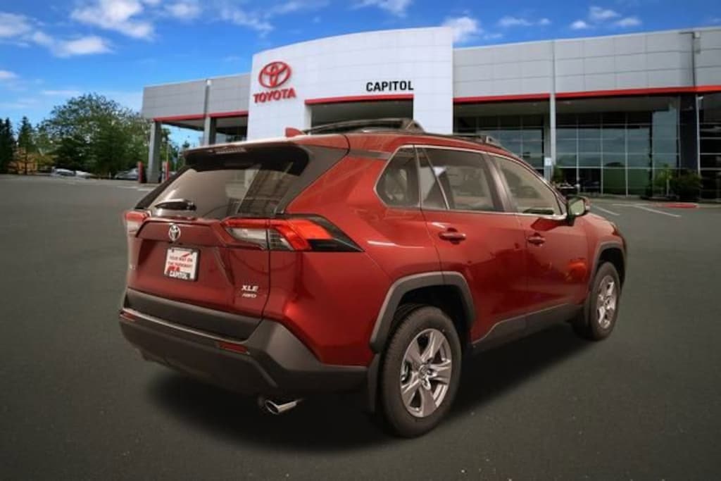 New 2025 Toyota RAV4 XLE XLE AWD SUV