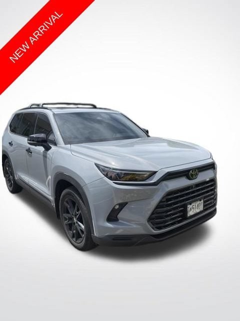 2025 Toyota Grand Highlander Hybrid Nightshade AWD's photo