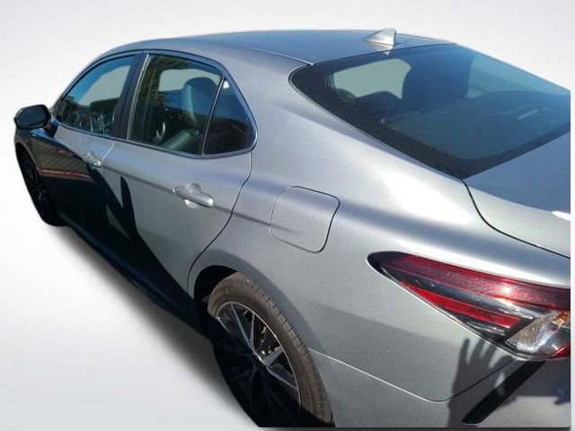 2023 Toyota Camry SE photo 2