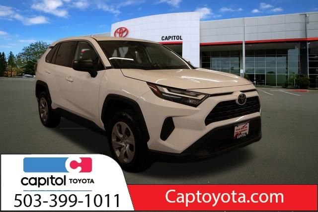 2024 Toyota RAV4 LE