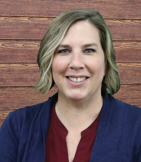 Staff member Rashelle Robinson from ID_f3a217820e84