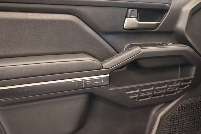 2025 Toyota Tacoma TRD Off Road - Photo 9