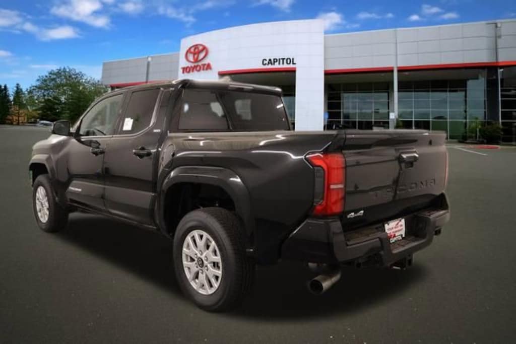 New 2025 Toyota Tacoma SR5 4X4 DOUBLE CAB