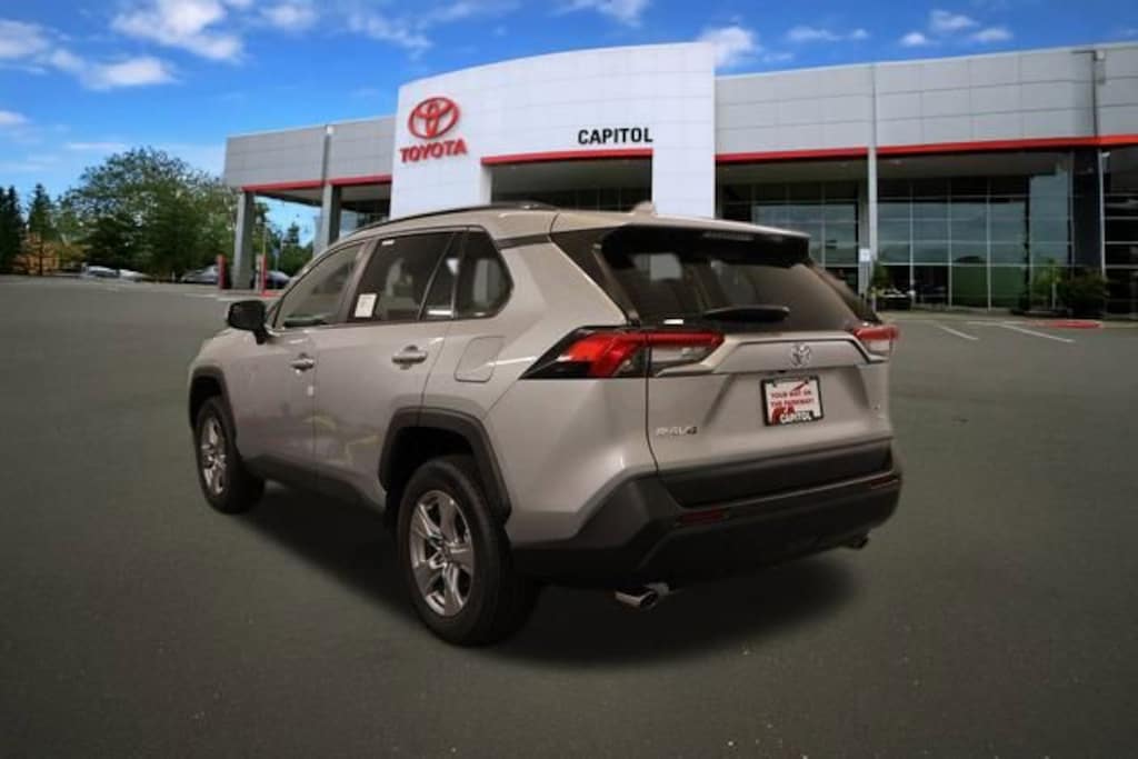 New 2025 Toyota RAV4 XLE XLE AWD SUV