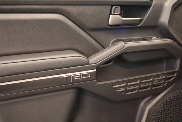 2026 Toyota Tacoma TRD Sport - Photo 9