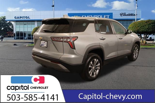 2025 Chevrolet Equinox LT photo 2