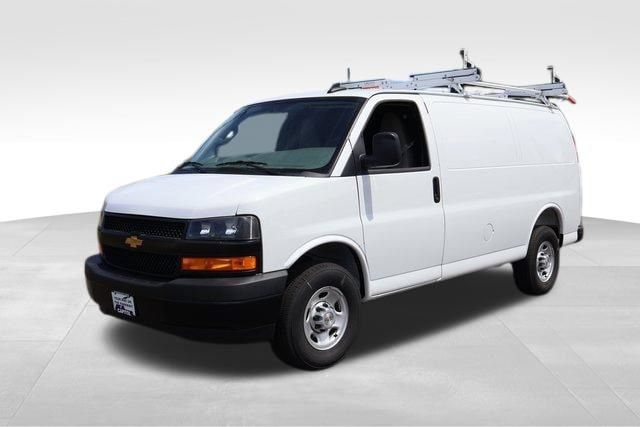 2025 Chevrolet Express Cargo Work Van - Photo 7