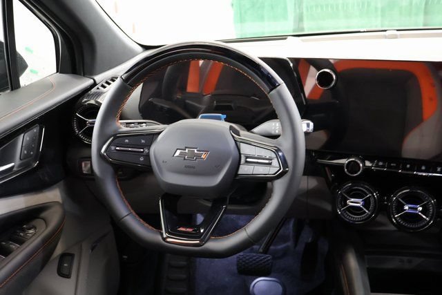 2026 Chevrolet Blazer EV SS - Photo 15