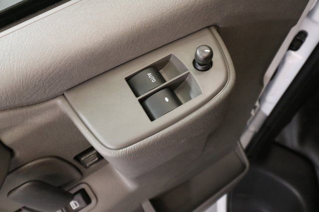 2025 Chevrolet Express Cargo Work Van - Photo 11