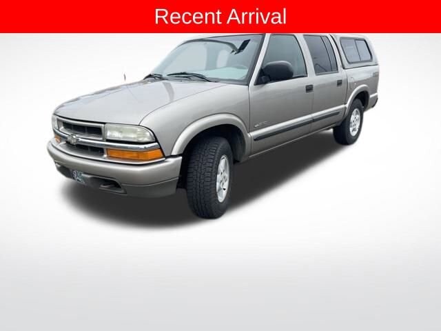 2003 Chevrolet S-10 Pickup photo 3