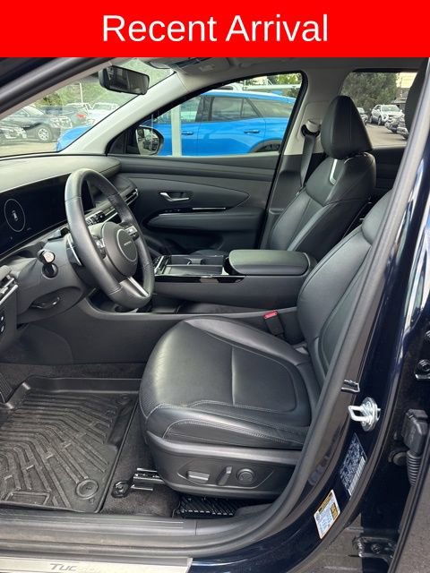 2025 Hyundai Tucson Hybrid Limited photo 2