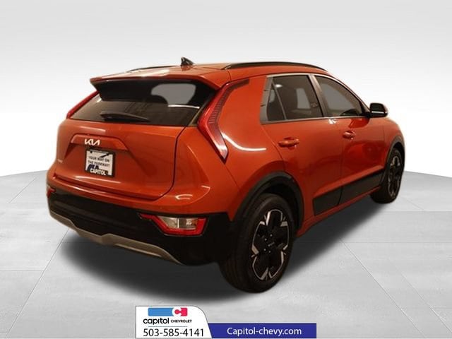 Used 2023 Kia Niro Wind with VIN KNDCR3L10P5018469 for sale in Salem, OR