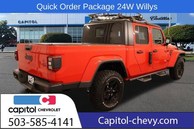 2021 Jeep Gladiator Willys photo 2