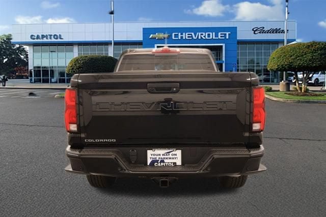 2026 Chevrolet Colorado Z71 - Photo 4
