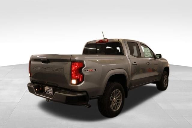 2026 Chevrolet Colorado LT - Photo 2