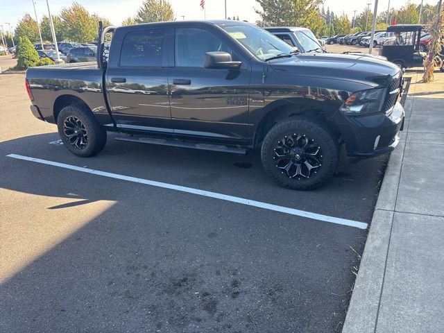 2016 Ram 1500 Express photo 2