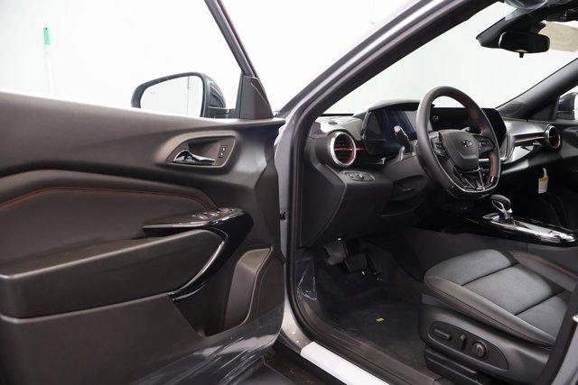 2026 Chevrolet Trax RS - Photo 9