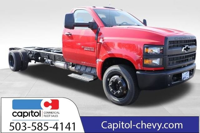 2024 Chevrolet Silverado 4500 Medium Duty Chassis Cab Work Truck's photo