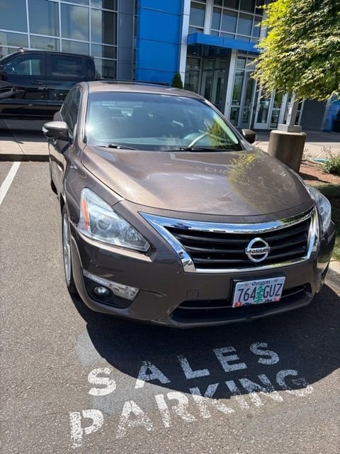 2014 Nissan Altima 2.5 SV's photo